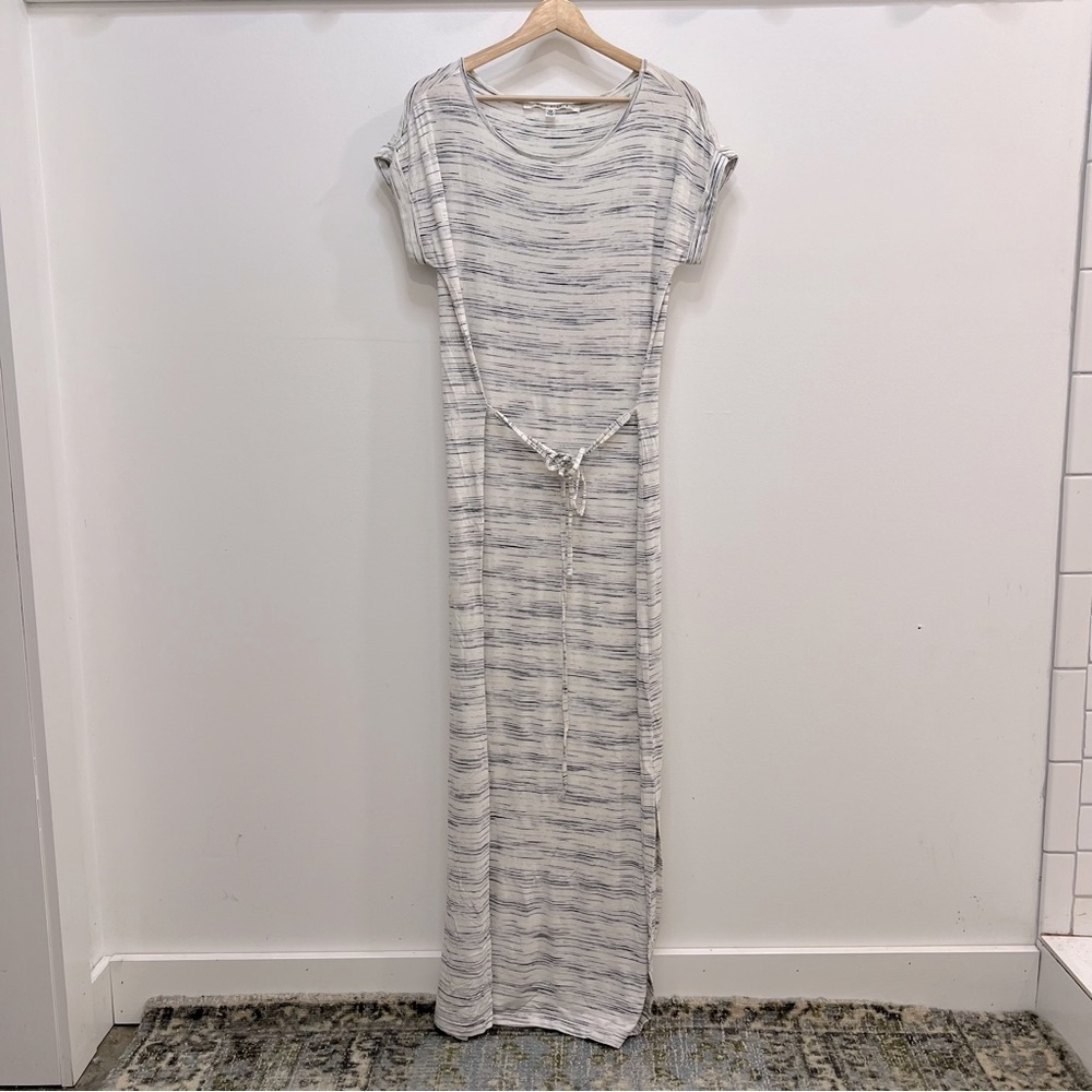 Max studio maxi jersey dress with tie belt
